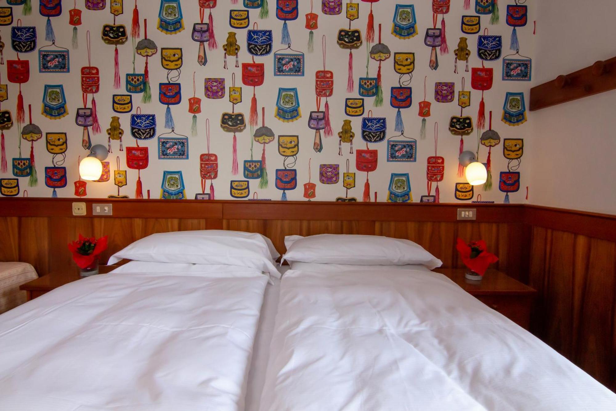 Hotel Miralago Bossico Phòng bức ảnh