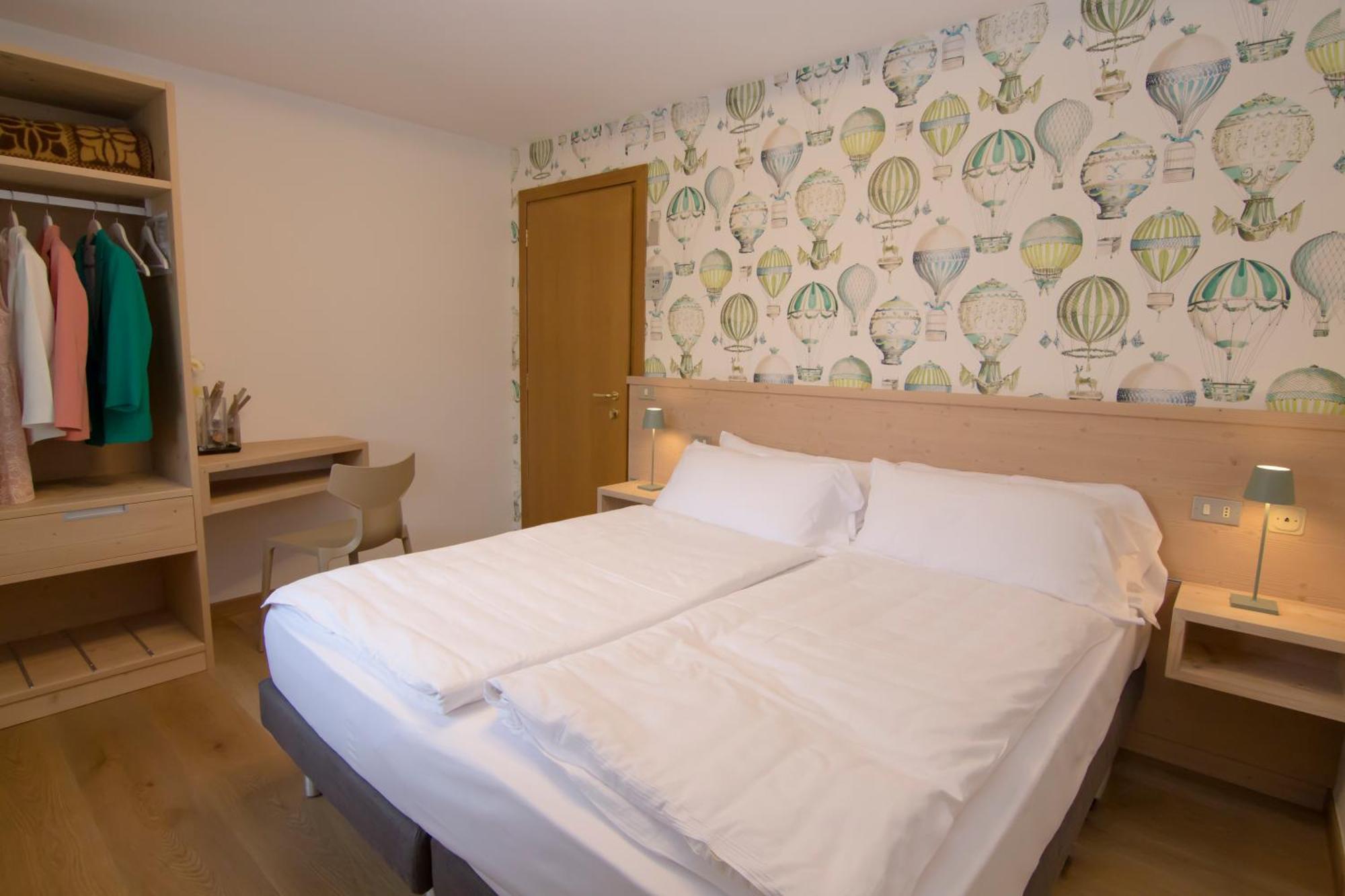 Hotel Miralago Bossico Phòng bức ảnh