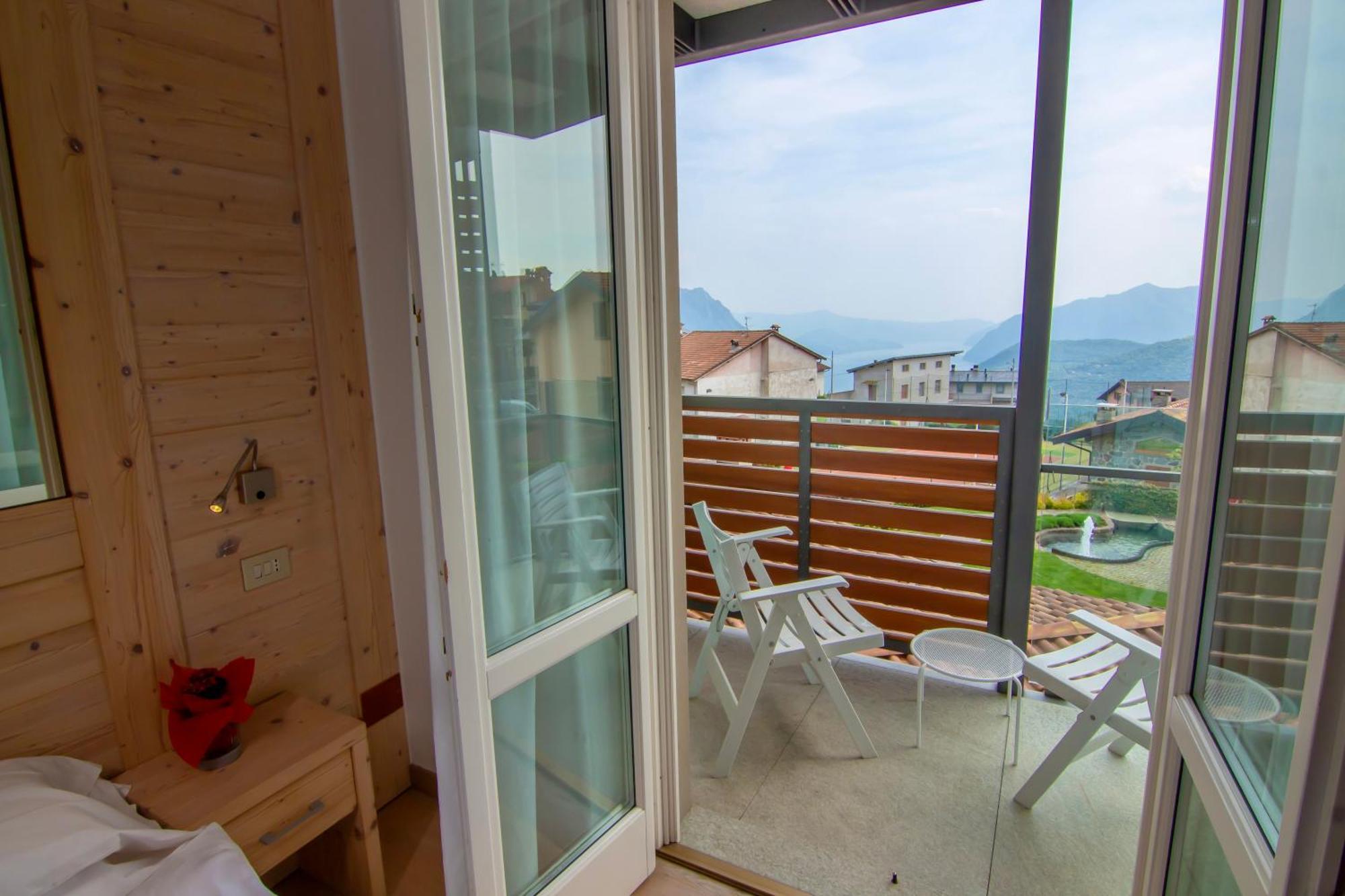 Hotel Miralago Bossico Phòng bức ảnh
