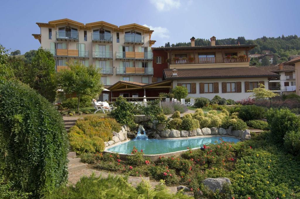Hotel Miralago Bossico Ngoại thất bức ảnh